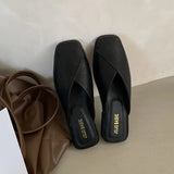 Half Drag Slippers Square Toe Sandals 2023 Spring/Summer Outside Wear Casual Soft Bottom Mules Low Heel Sapatos