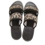 Breakj Women 2025 New Large-Size Leopard Rivet Flat Bottom Wearing Beach