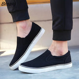 Men's Casual Shoes High-quality One Pedal All Black Canvas Shoes Fashion Slip-ons Sets Men Breathable Cloth Shoes Summer