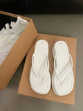 Sandwiched Herringbone Slippers Women's Shoes 2024 New Summer Heightened Thick-Soled Beach