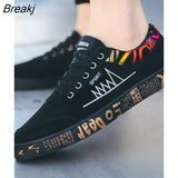 Men Casual Shoes Canvas Light Comfortable Sneakers Outdoor Walking 2023 New Flats Men Shoes Fashion Zapatillas