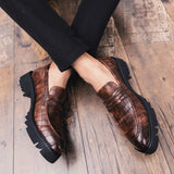 Men Leather Shoes outdoor Casual Formal Business Men's Shoes fashion Black Retro shoes Slip-On Mens Loafers Zapatos