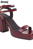 New Fashion 2023 Chunky High Heels Sandals Summer Ankle Buckle Riveted Design Ladies Sandals Comfy Walking Simply