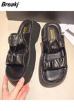 Slippers Flat Slipers Women Med Slides Fashion Platform Soft 2023 Luxury PU Rome Retro Basic House Slippers Platform