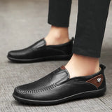 Men Casual Shoes Fashion Genuine Leather Mens Loafers Comfortable Moccasins Breathable Slip on Black Driving Shoes Plus Size