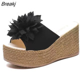 Women's Slippers Women's Fashion 2023 Summer Flowers Wear Thick-soled Slippers One Word Wedge Sandals Wedge Sandals