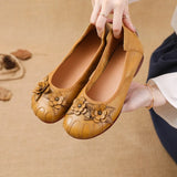 New Flat Bottom Low Heel Head Layer Cowhide Women's Shoes Ethnic Wind Flowers Leather Women's Single Shoes Middle-Aged And Elderly Mother
