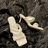 Spring And Summer New High-Heeled Simple Sandals Girls Wear Square Head Shit Feeling High-Heeled Sandals In