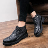 Classic Men Boots lace up High Quality Leather Men Dress Shoes fashion Outdoor Autumn Man Moccasins Men Ankle