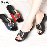 2023 Summer Platform Flip Flops Fashion Beach Shoes Woman Anti-slip Genuine Leather Sandals Women Slippers Shoe Size