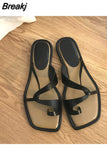 Summer Roman Women Slippers Fashion Comfort Flat Fashion Casual Beach Ladies Sandals Black Design Cross Lace Up