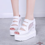 Women Sandals Buckle Design Black White Platform Sandals Comfortable Women Thick Sole Beach Shoes Heighten