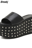 Sexy Rivet Brand Design Comfy Walking Sandals Women Gothic Style Extreme Platform Heel Outdoor Slippers Thick
