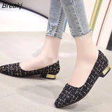 Flats for Women Casual Shoes Slip-on Ladies Boat Shoes Soft Comfortable Female Flats Plaid Plus Size 42