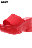 Slippers Soft Luxury Slides Platform Slipers Women Heeled Mules On A Wedge Comfort Designer Summer 2023 High Flat