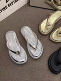 Silver Herringbone Slippers Women Wear 2024 New Fashionable Sandals On The Seaside Beach
