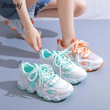 Autumn New Women Mesh Breathable Vulcanized Shoes Mixed Color Lace-up Fashion Sneakers Platform Running Casual
