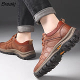 Men Leather Casual Shoes Retro Comfortable Sneakers New Outdoor Waterproof Hiking Shoes Fashion Flats Mens Vulcanize