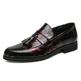 men dress shoes Luxury Italian Style Pointed Toe Formal Wedding party Casual Lace-Up Business genuine Leather Man Shoes