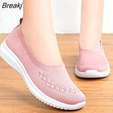 Women Flats Shoes Fashion Light Breathable Mesh Sneakers Outdoor Sports Running Shoes Designer Trainers Plus Size