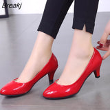 Women's Leather Med Heels New High Quality Shoes Classic Black&White Pumps for Office Ladies White High Heels Red Sexy