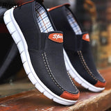 Men Canvas Shoes 2020 New Comfortable Canvas Shoes Men Casual Shoes Male Flat Loafers Shoes Men Black 2020